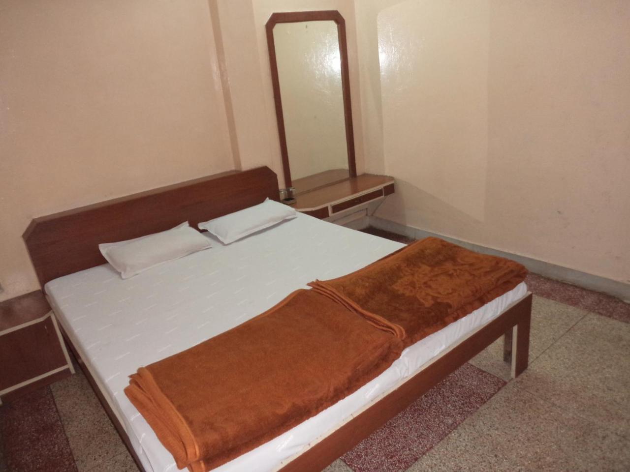 Hotel Vijay Palace Indore Exterior foto
